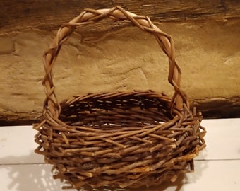 Natural Grapevine Twig Easter Basket with Rattan Bird Beautiful Rustic Basket Natural Grapevine Twig Easter Basket with Rattan Bird Beautiful Rustic Basket