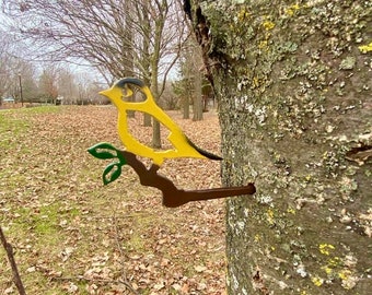 Small Finch metal Bird/ Metal yellow finch / Finch Metal Bird/ outdoor metal bird  / Canadian Gift / Gift for mom / Canadian bird / finch