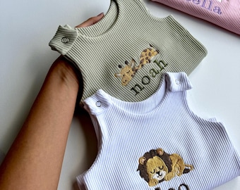 Baby Safari Outfit Gift Dungarees Romper | Cute Lion, Unicorn, Cow, Giraffe or Sheep . Safari Babyshower ,, Farm 1st Birthday Outfit Costume
