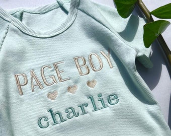 Zomer gepersonaliseerde geribbelde kindersets Geborduurde kindersets Gepersonaliseerd T-shirt en korte broek Zomeroutfit Naam of initialen Pagina Jongen Bloemenmeisje