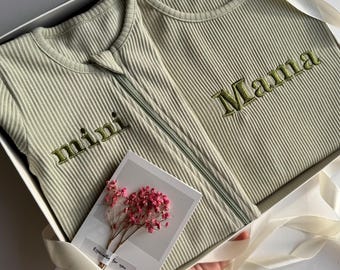 Conjunto de regalo personalizado para bebé recién nacido, regalo para mamá primeriza, conjunto de 2 piezas a juego y mono con cremallera, perfecto para el Día de la Madre, baby shower y maternidad.