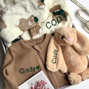 Spersonalizowany zestaw prezentowy dla noworodka, prezent dla chłopca, prezent dla dziewczynki, pudełko prezentowe dla noworodka, pudełko prezentowe dla noworodka, prezent na baby shower, prezent dla dziecka