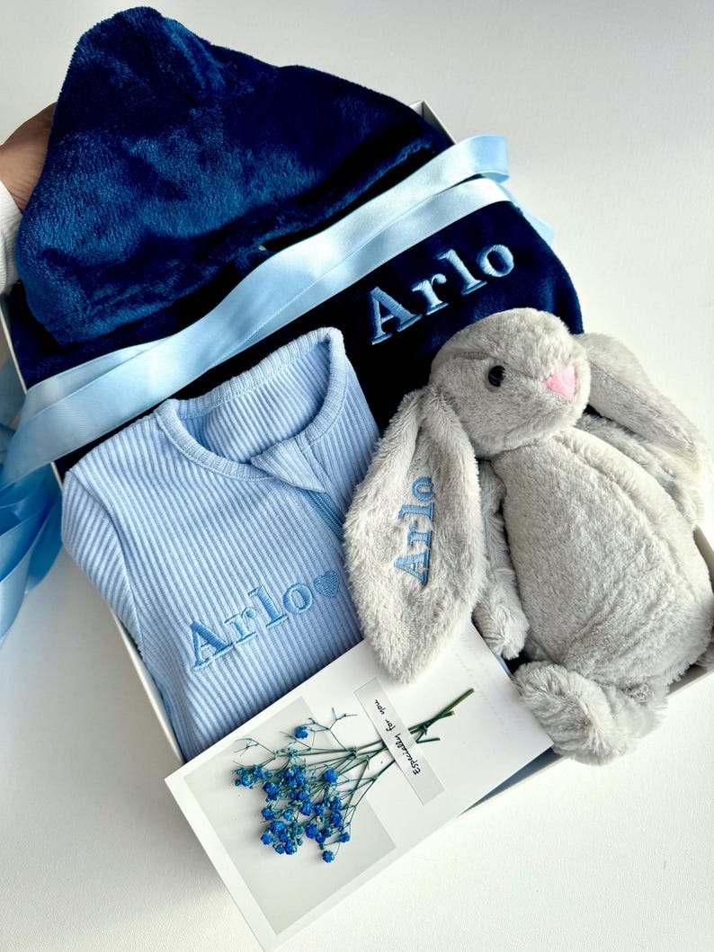 Personalized New Baby Gift Set, New Baby boy gift, New Baby Girl Gift, Newborn gift box, New Baby Gift box, Baby Shower Gift, Christmas Gift image 11
