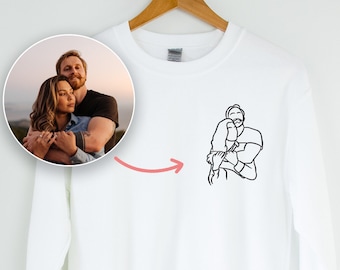 Couple Custom Portrait Sweatshirt - Portrait From Photo Hoodie, Line art photo Sweatshirt, Custom portrait From Photo, Christmas sweatshirt