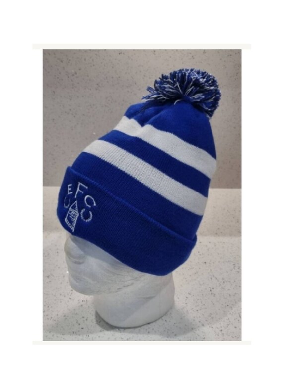 everton bobble hat
