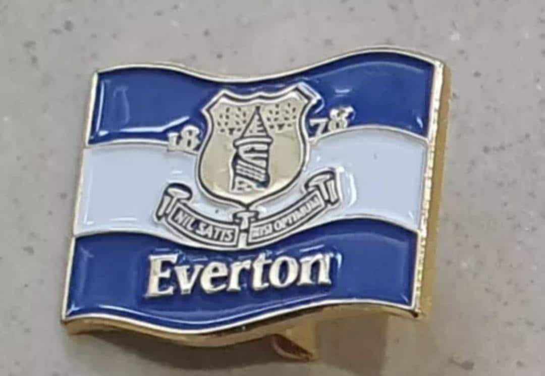 Everton FC Ufficiale Blu e Bianco Club Crest Spilla - Ottima Idea Regalo