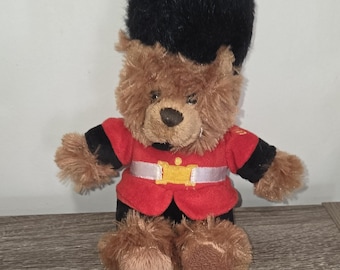 Unmarked Vintage British Royal Guard Teddy Bear Plush 9" PLEASE READ