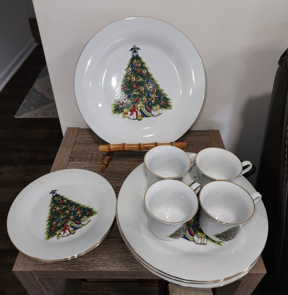 Christmas tree dinnerware hotsell