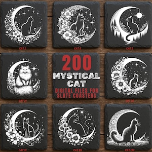 Puede incluir: Una colección de posavasos cuadrados de pizarra con diseños de gatos. Cada posavasos presenta una silueta o ilustración de gato negro, a menudo sobre un fondo de luna creciente y diseños florales o estrellados. También está presente el texto "200 Mystical Cat Digital Files for Slate Coasters".