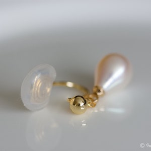 14k Gold Filled Clip On Earrings, Clip On Freshwater Pearl Earrings, Bridal Clip On Earring, Wedding Earrings,No Piercing Ears, Gift for Mom zdjęcie 8