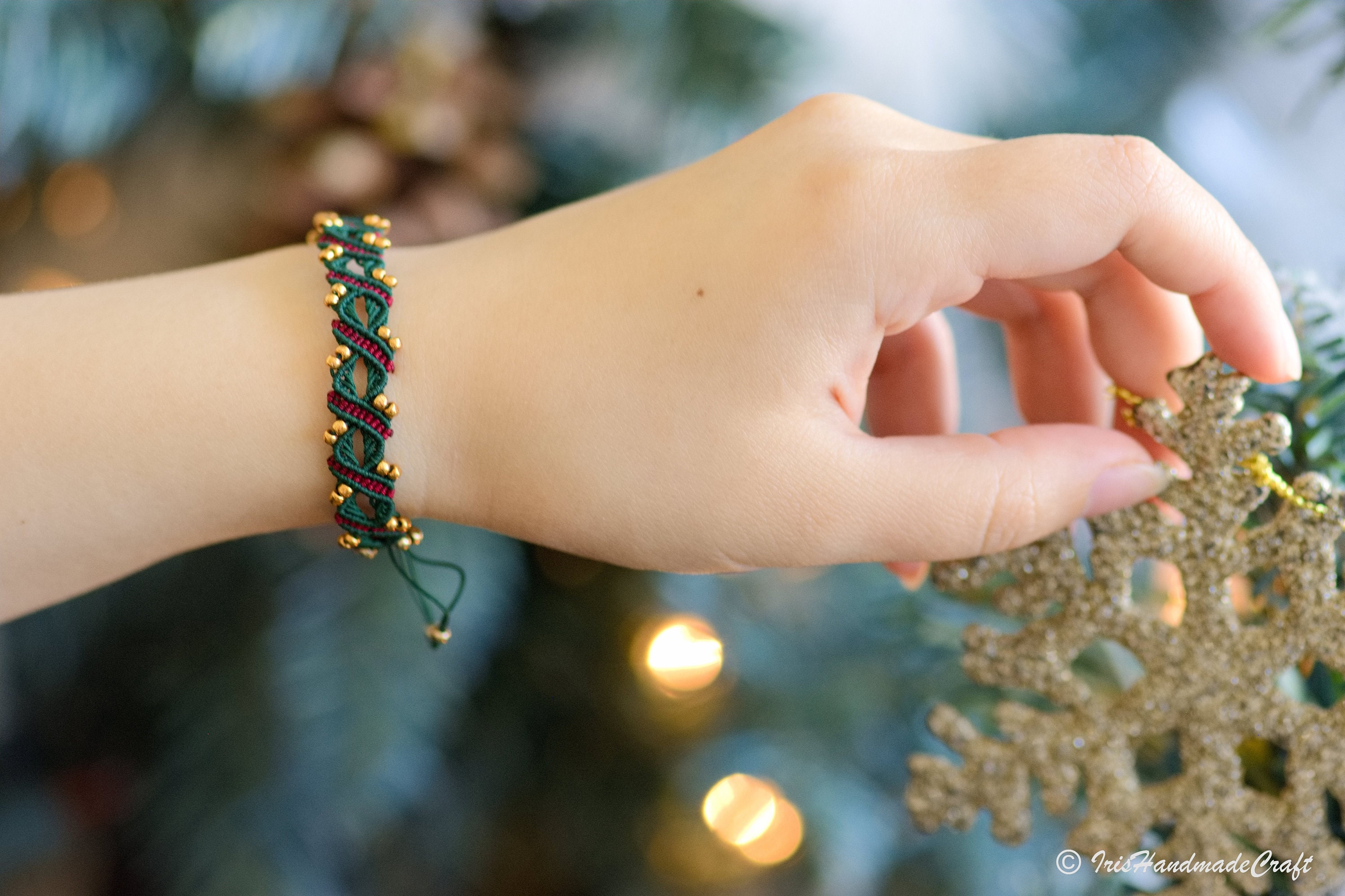 Amazon.com: HUASAI Christmas Bracelets for Women Clay Beads