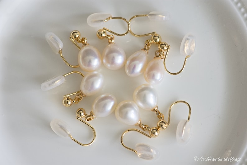14k Gold Filled Clip On Earrings, Clip On Freshwater Pearl Earrings, Bridal Clip On Earring, Wedding Earrings,No Piercing Ears, Gift for Mom zdjęcie 9