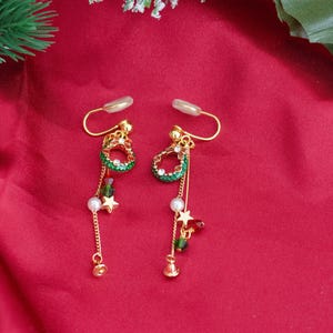 Christmas Clip on Earrings, Pain free Clip on Earrings, Cute Christmas Clip on Earrings, Christmas Gift,  Gift for Her, Drop Earrings