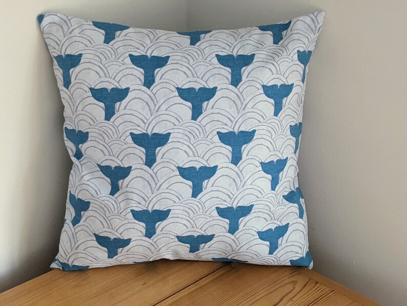 Whale Motif Pillow Vintage Decorative Cushion Whale cushion with filling zipper 50x30