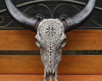 彫刻された水牛の頭蓋骨と角：マンダラホーンの壁飾り - Etsy 日本