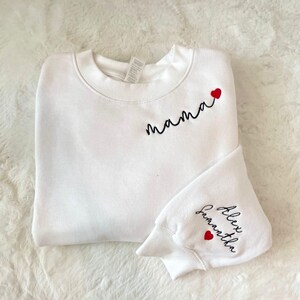 Custom Embroidered Sweatshirt, Mama Embroidered Sweatshirt, Custom Embroidery Names, Custom Embroidery Sleeve, Personalized Embroidered