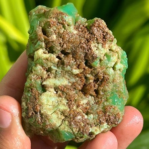 Chrysoprase Raw Stone Australian Chrysoprase Rough Green Gemstone from Australia Raw Display Specimen Chakra Spiritual Stone 388.9 Carat.