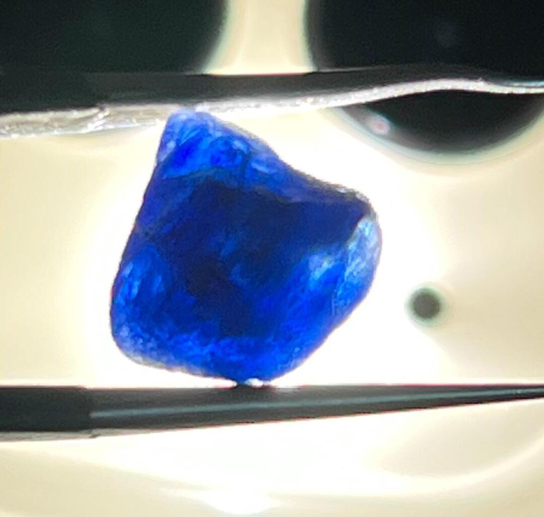 Natural Blue Sapphire Raw Blue Sapphire Raw Transparent Sapphire Rough ...