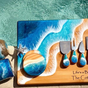 Personalized Ocean Resin Cheese Board: Bamboo Serving Board with Starfish, sea turtle Handles