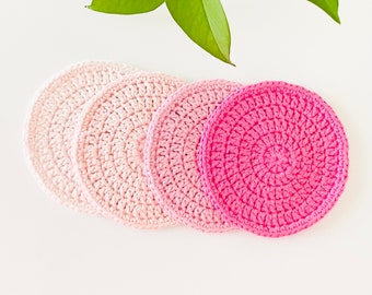 Set van 4 zachte gemengde roze minimalistische gehaakte kleedjes of onderzetters ~ wasbare katoenen omkeerbare ronde roze moktapijten