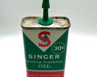Vintage Singer Sewing Machine Oil Can – 4 oz – Retro Tin Collectible – Circa Mid-1900s