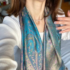 100% Handmade Unique Silk Scarf Vibrant Patterned Colour Made Of Natural Organic Dye Unisex Very Soft Gift For Her / Him