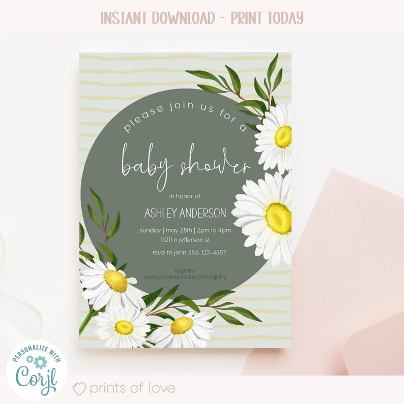 Pu&ograve; includere: Un invito a una festa di benvenuto per un bambino con uno sfondo a righe verde e bianco. L'invito presenta un cerchio con un motivo di margherita bianca e il testo "please join us for a baby shower". L'invito include anche il nome "Ashley Anderson", la data e l'ora della festa e l'indirizzo. Il testo "registry" e un indirizzo del sito web sono anche inclusi.
