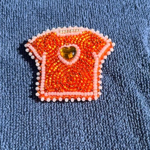 Sparkling Orange Shirt Pin