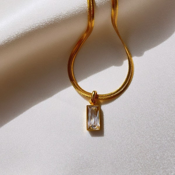 Herringbone Collar Necklace, Water Resistant main image 0