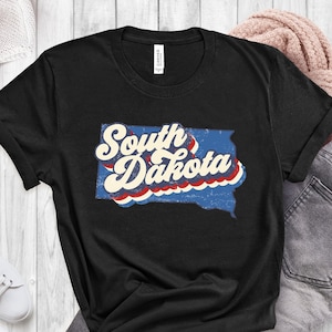 Vintage South Dakota Shirt, Retro South Dakota T Shirt, South Dakota Pride, College Student Gifts, South Dakota State T-Shirt