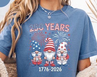 Comfort Colors® America 250th Birthday Gnome Shirt – Funny 4th Of July Tee, American Flag Gnomes T-Shirt