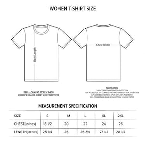 Może przedstawiać: Tabela rozmiar&oacute;w dla damskich koszulek z wymiarami w calach dla klatki piersiowej i długości. Tabela zawiera rozmiary S, M, L, XL i 2XL.