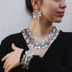 Maple Leaf jewelry set, Maple Leaf Statement necklace bracelet earrings, Bib necklace, Leaves necklace, large jewelry set