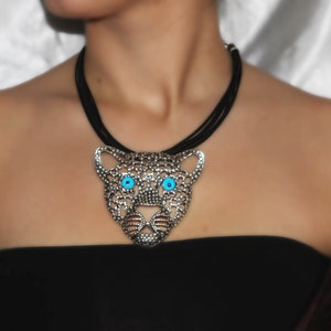 Leopard pendant necklace, Panther pendant necklace, Boho jewelry, Leopard head Necklace, Animal Pendant necklace, bohemian necklaces