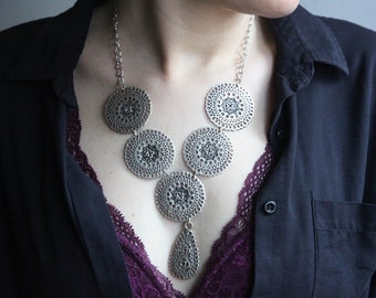 Silver Bib Statement Necklace: Bohemian Ethnic Alloy Jewelry