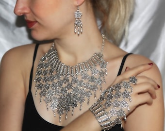 Silver Flower Jewelry Set: Boho Bib Necklace, Earrings, Hand Bracelet