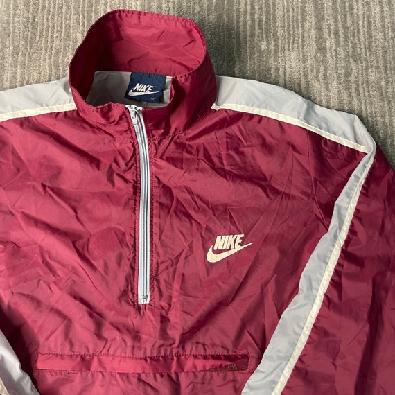Maroon pullover shop windbreaker