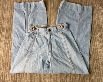 Vintage 80s Levis Orange Tab Loose Fit Wide Flare Leg Bell Bottom Casual Streetwear Blue Denim Pants 26 Waist Women