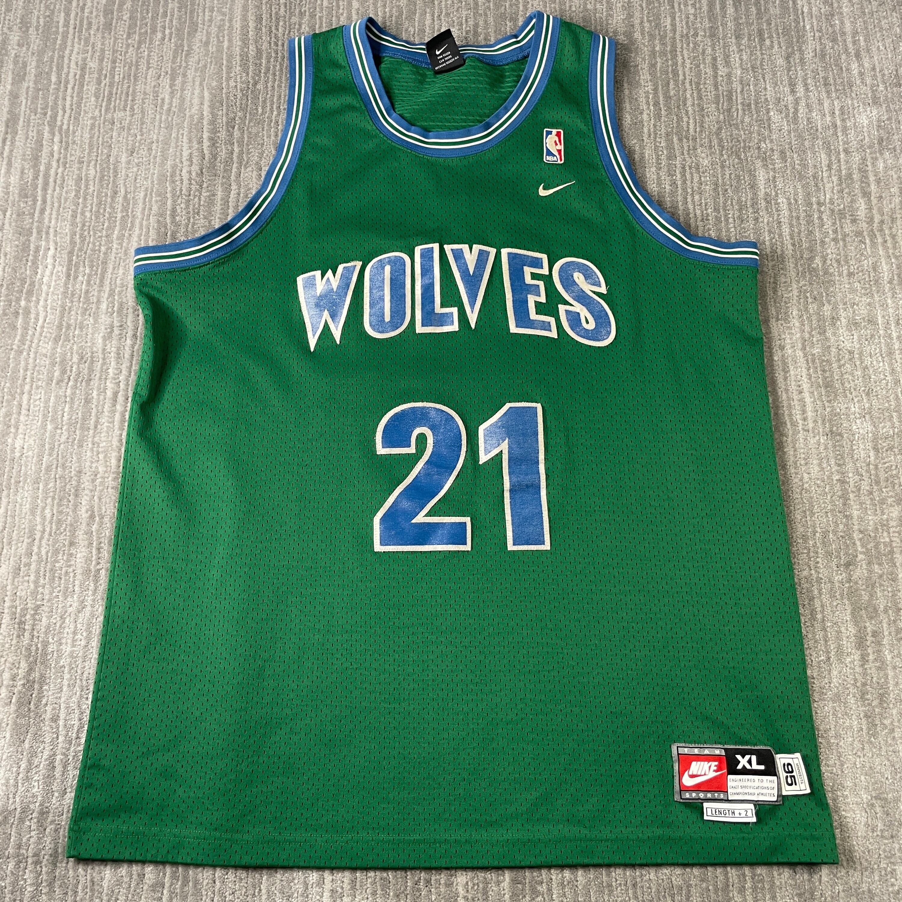 Vintage 2000s Minnesota Timberwolves Kevin Garnett Nike Sportswear 