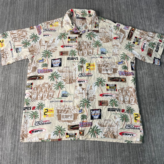 Vintage 2000s ESPN Zone One Pocket Abstract Pattern S… - Gem