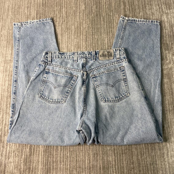 Vintage 90s Levis Silver Tab Baggy Fit Basic Essential Streetwear  