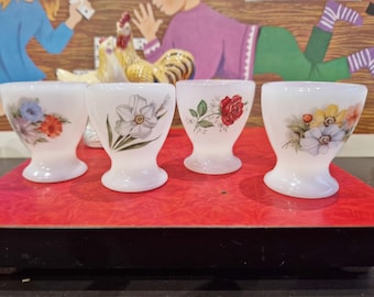 Lot De 6 Coquetiers Arcopal – Collection Roses De France – Verre Blanc Vintage