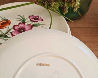 Set of Dessert Plates SALINS Model ANEMONE Textures Light Yellow