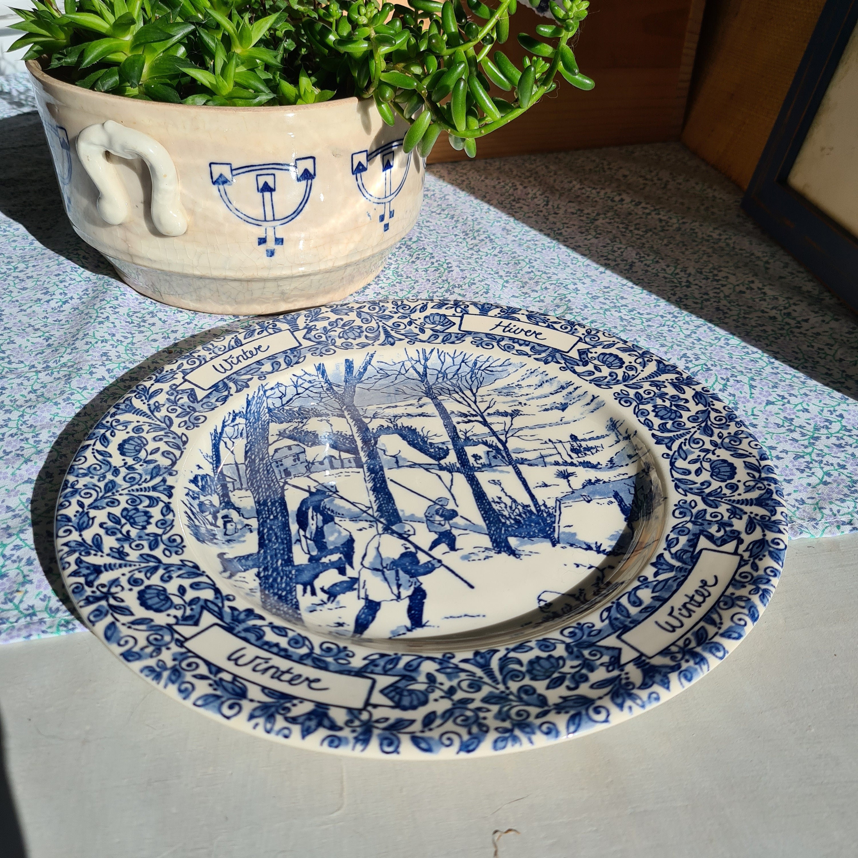 Assiette Plate Ceramique Eit England Thème Hiver Winter Paysage Bleu