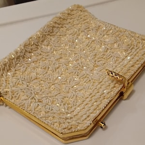 Vintage beaded handbag