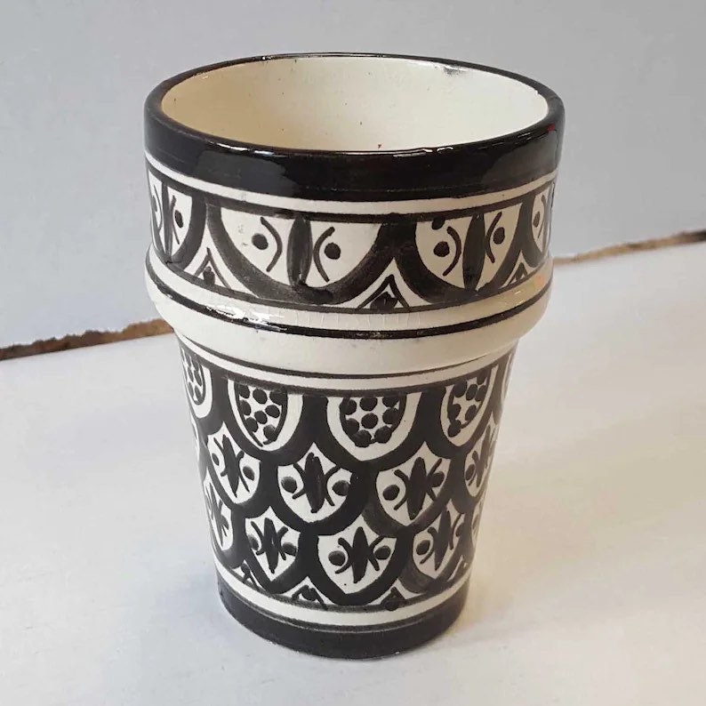 Tasse Marocaine Peinte à La Main - Céramique, Motif Oriental - Neuve, Taille Petit