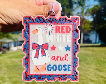 Red White & GOOSE Freshie