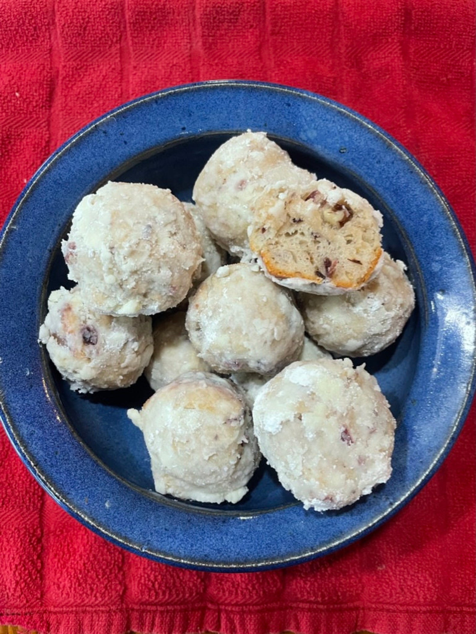 STOLLEN BREAD BALLS