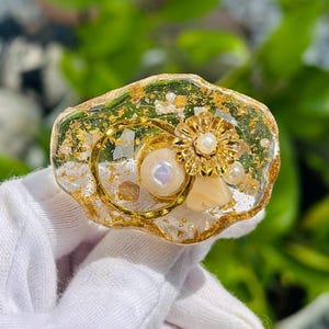 Gold Flowers Ponytail Hook, Seashell Hair Cuff with  Pearls