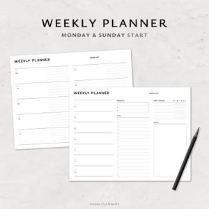 Pode incluir: Duas folhas de planejador semanal brancas com texto preto. A folha superior tem um layout simples, enquanto a folha inferior inclui se&ccedil;&otilde;es para prioridades, tarefas e um rastreador de h&aacute;bitos. Um l&aacute;pis preto repousa sobre a folha inferior. O texto inclui "WEEKLY PLANNER" e "MONDAY & SUNDAY START".